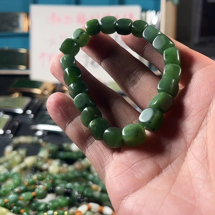 和田玉未镶嵌珠宝半成品