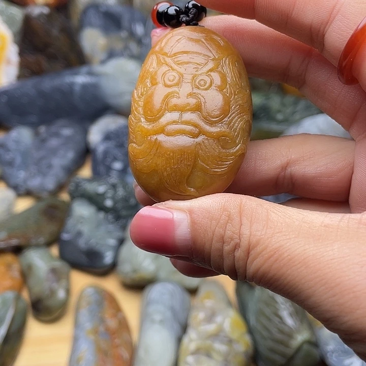 未镶嵌和田玉挂件