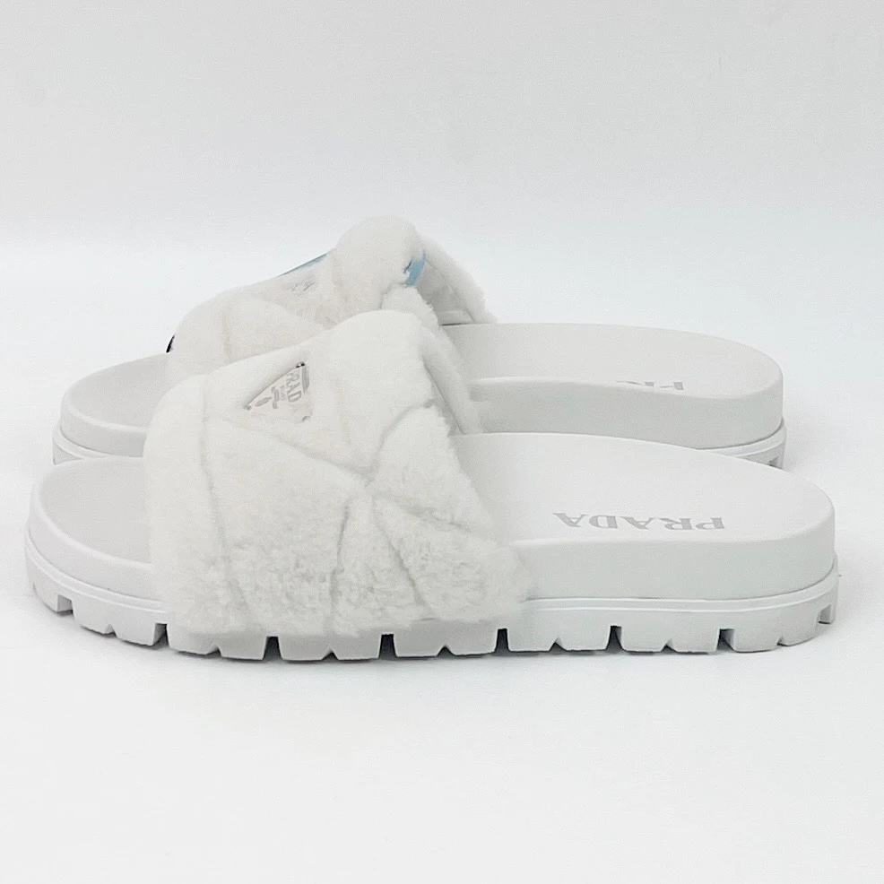 99新 Prada/普拉达 36.5码 白色三角标毛拖 lm3150