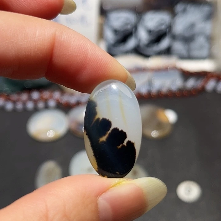 玛瑙/玉髓未镶嵌吊坠(不含链)