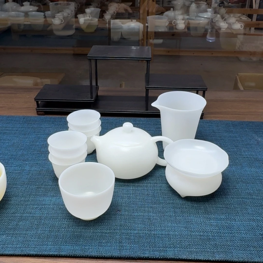 素烧薄胎璞玉冰种