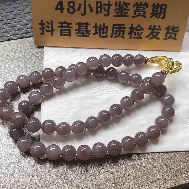 颈饰未镶嵌和田玉卡8