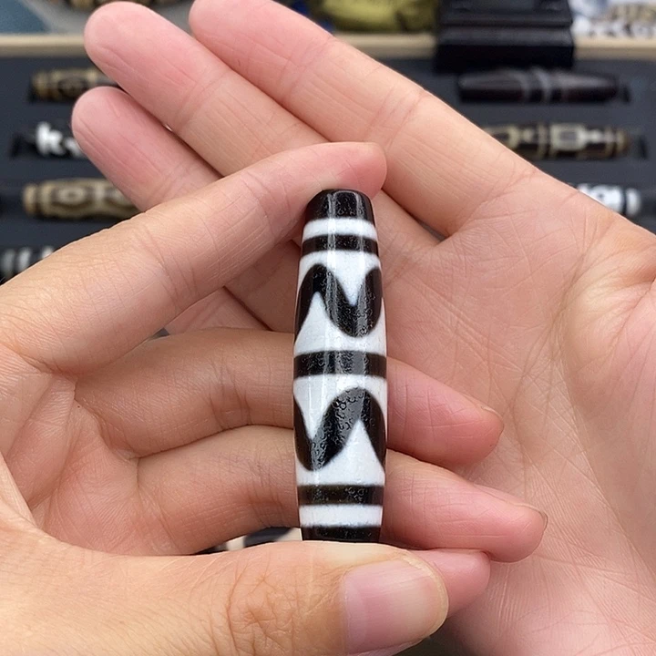 ****头玛瑙/玉髓（覆膜）未镶嵌颈饰