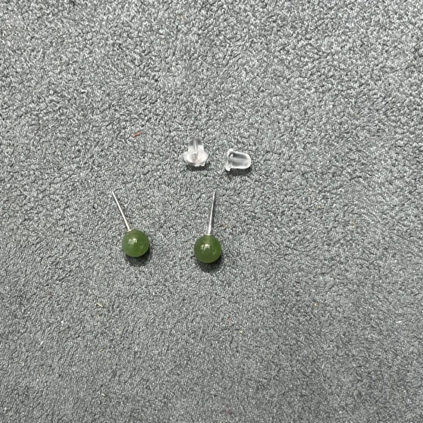 和田玉耳钉一对6mm-3747