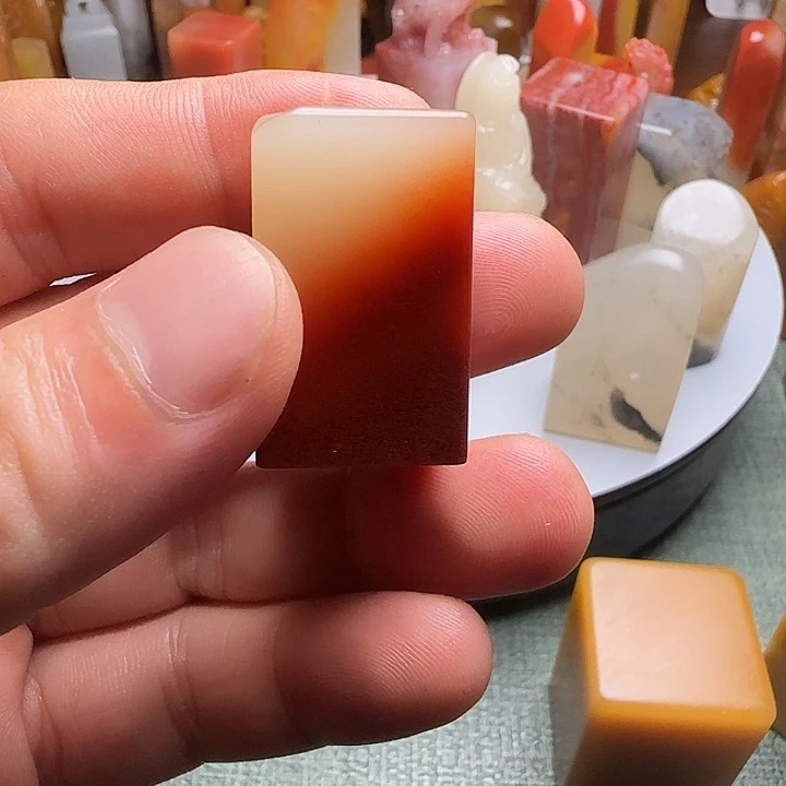 寿山石印石李*彤寿山石品种篆刻素章