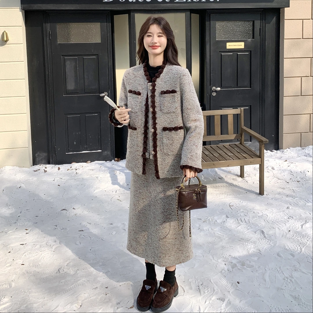 复古轻熟高级感法式套装女2025秋冬氛围感小香风外套半身裙两件套