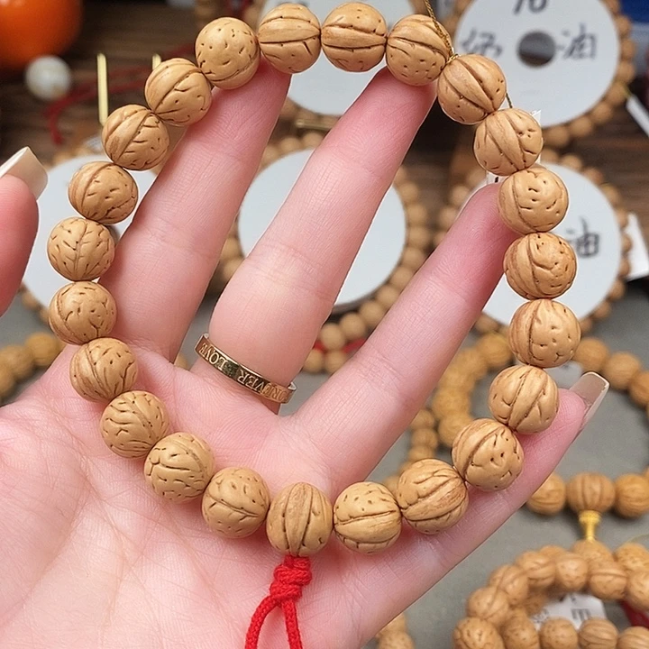 小****文玩核桃手串混元珠12抛光尺寸误差0.5之间