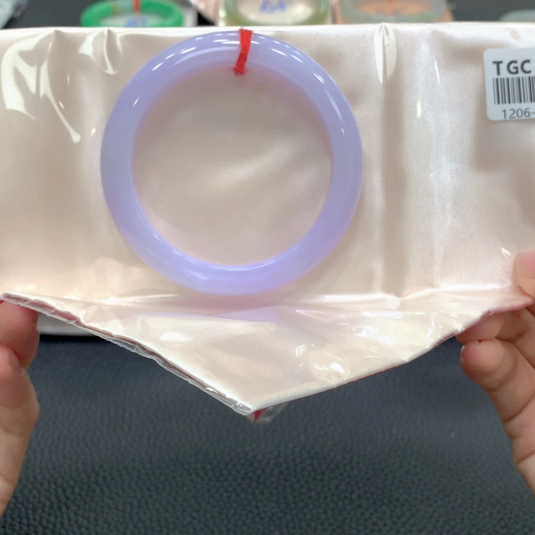 翡翠未镶嵌手镯29