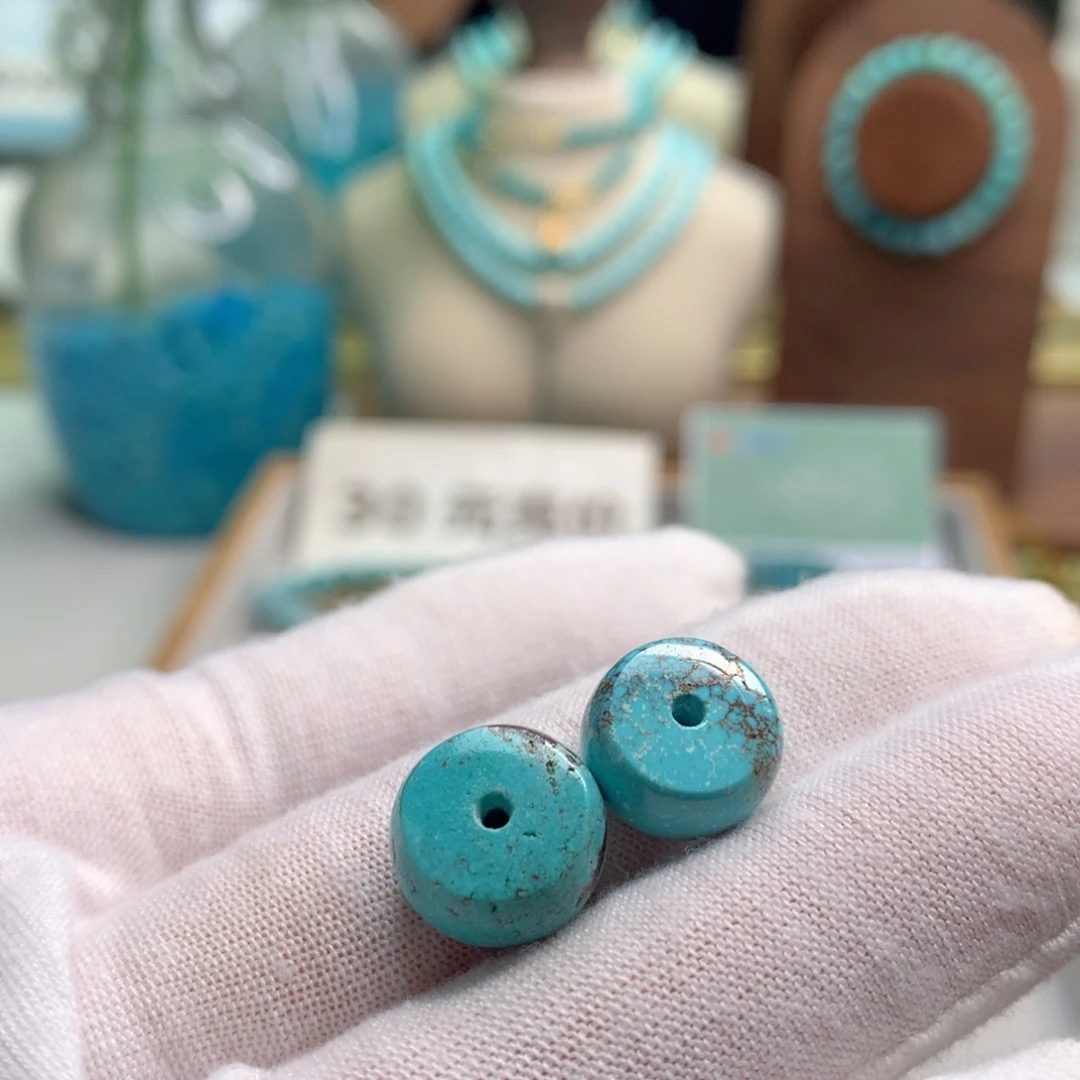 绿松石未镶嵌饰品