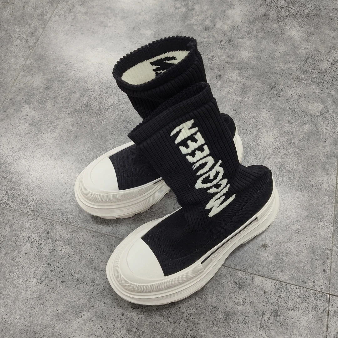 99新 AMIPARIS 麦昆 袜子鞋35码