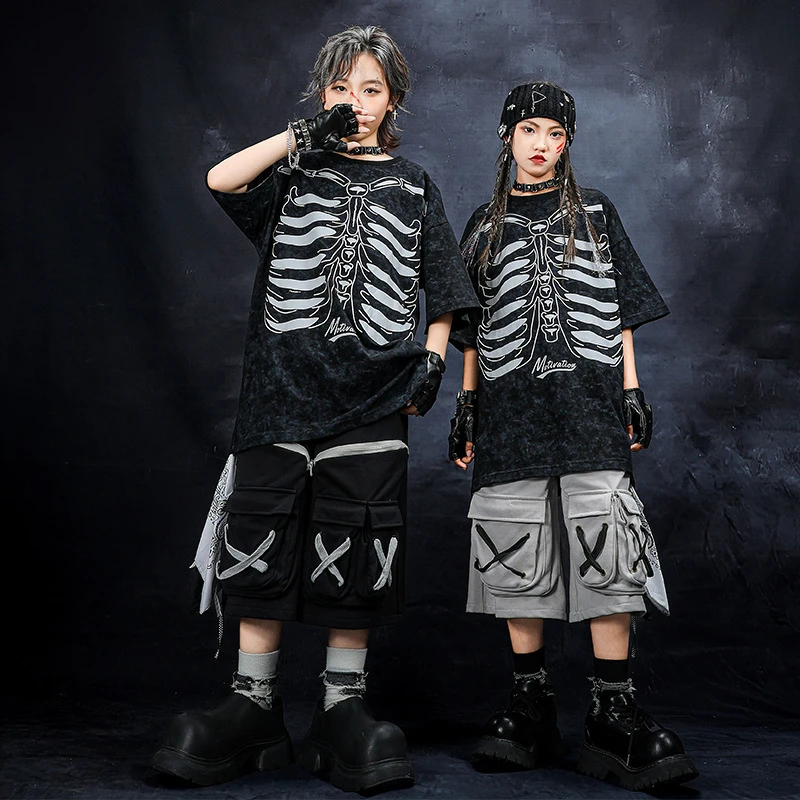 街舞儿童潮服嘻哈男童黑色肋骨短袖表演服套装hiphop女童走秀潮装