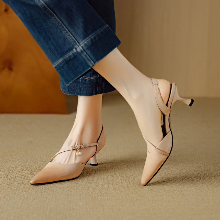 5.5cm~2025夏季新款水洗牛皮包头凉鞋女水钻珍珠尖头配裙子高跟鞋