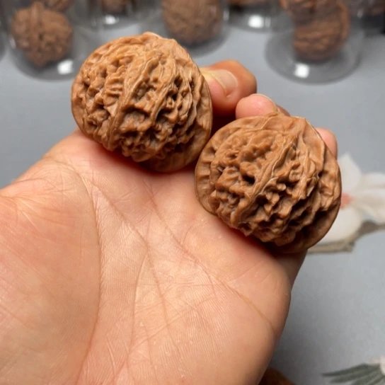 【闪购商品】吊坠文玩核桃宫灯………