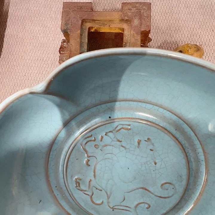 老***冬瓷片瓷器制作工艺品