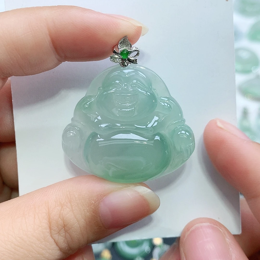 ℡***_翡翠18K金镶嵌颈饰佛