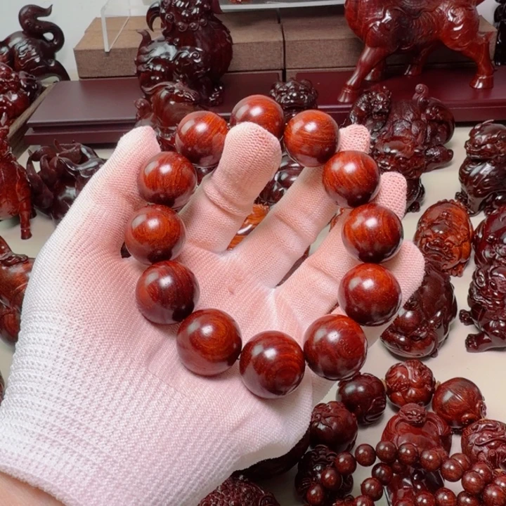 天***8檀香紫檀（小叶紫檀）