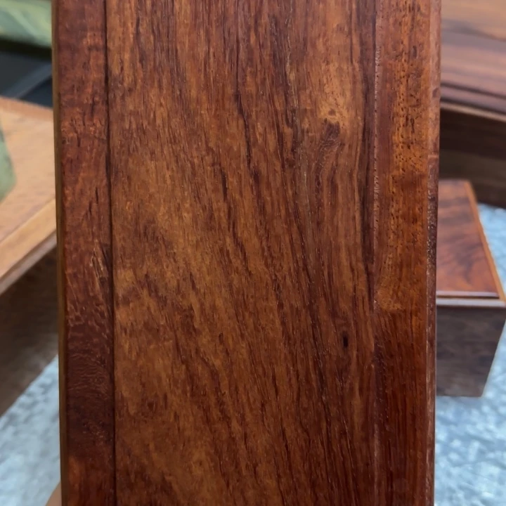 依***咕端景台紫檀木类机关盒