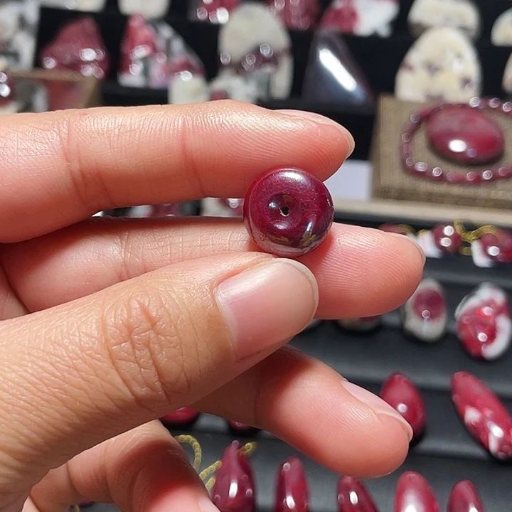 天然辰砂原矿红砂平安扣5.8克