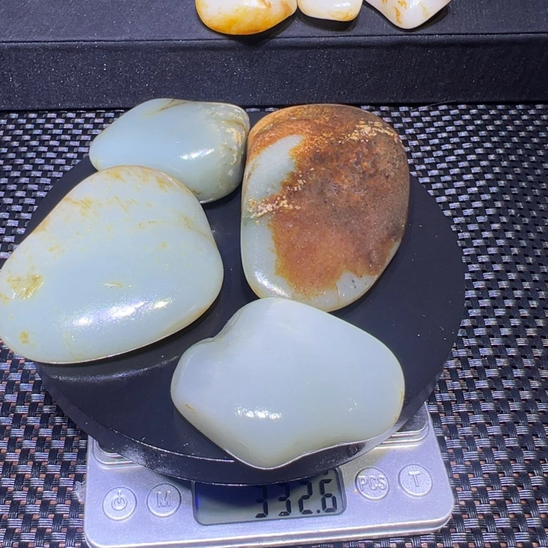 和田玉（子料）未镶嵌吊坠(不含链)332克