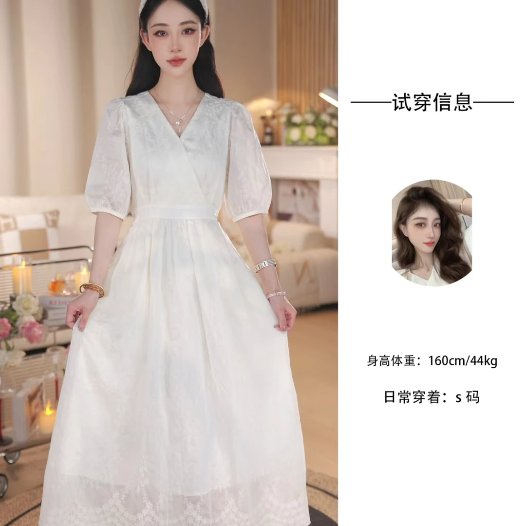新款天丝法式气质V领提花连衣裙收腰显瘦长裙夏季新款MZQ