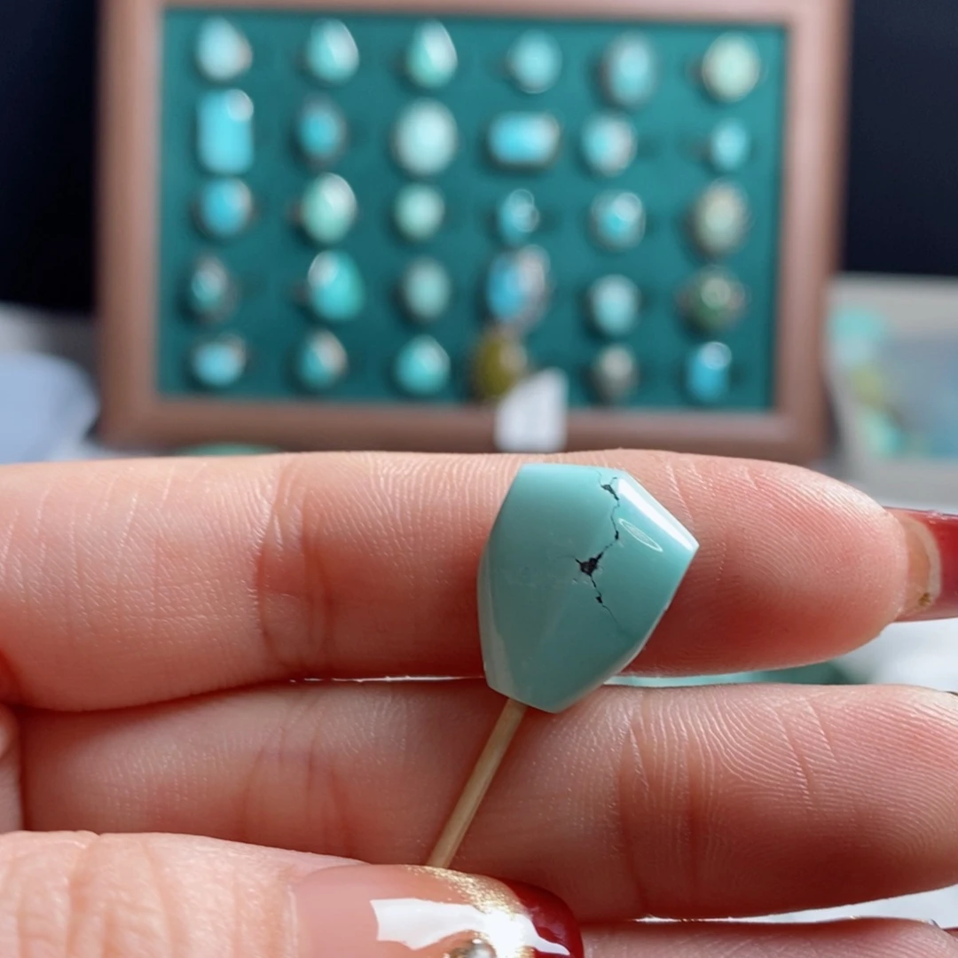 绿松石珠宝奇石未镶嵌