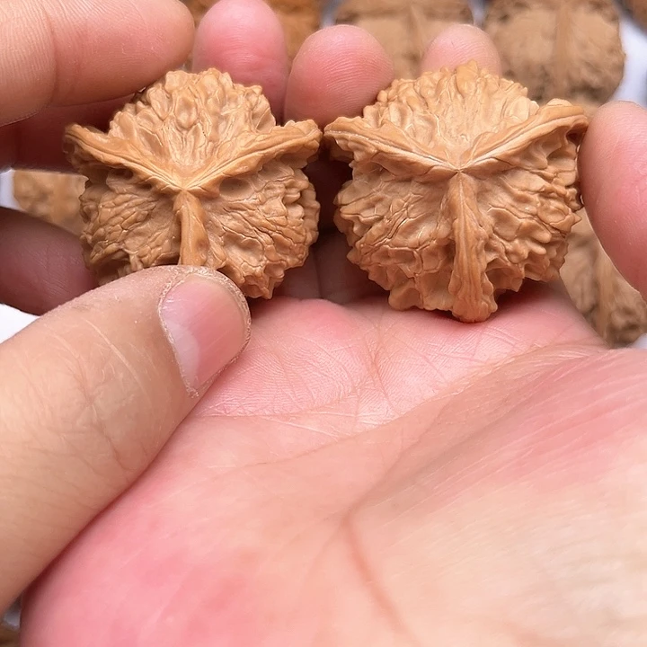 文玩核桃吊坠我想要