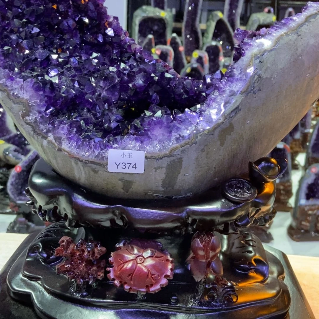 水晶摆件未镶嵌苏****司摆件