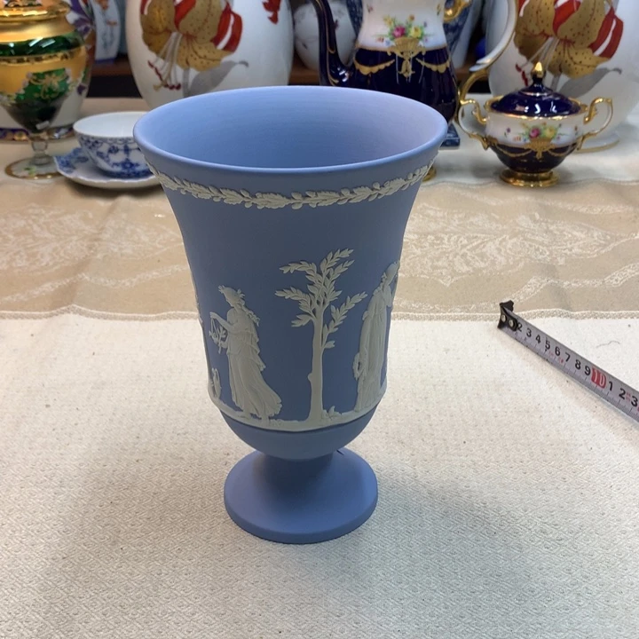 紫砂金瓷阁精品瓷器店