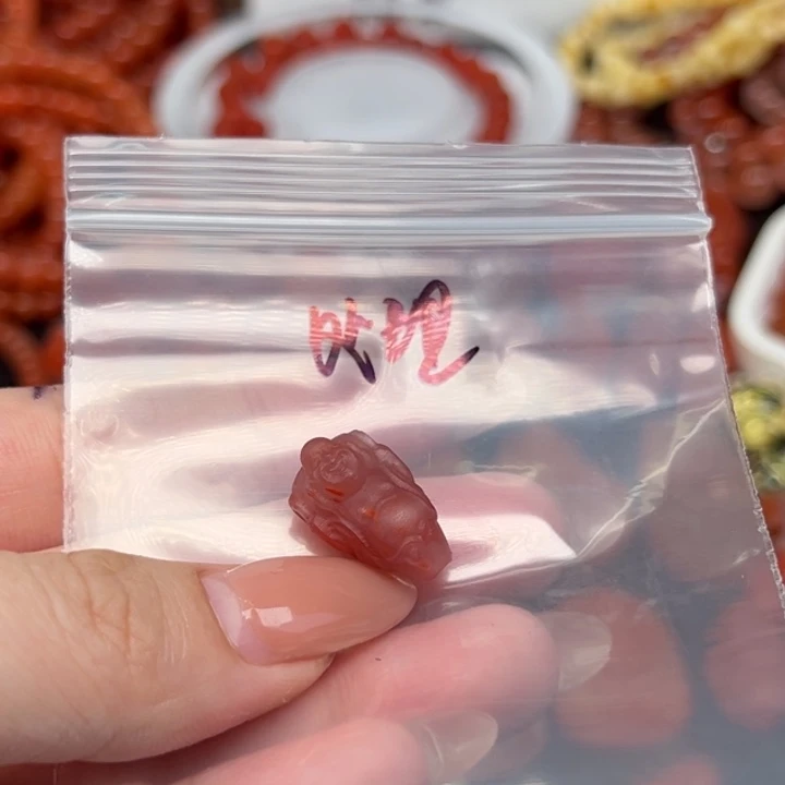 南红玛瑙未镶嵌吊坠(不含链)