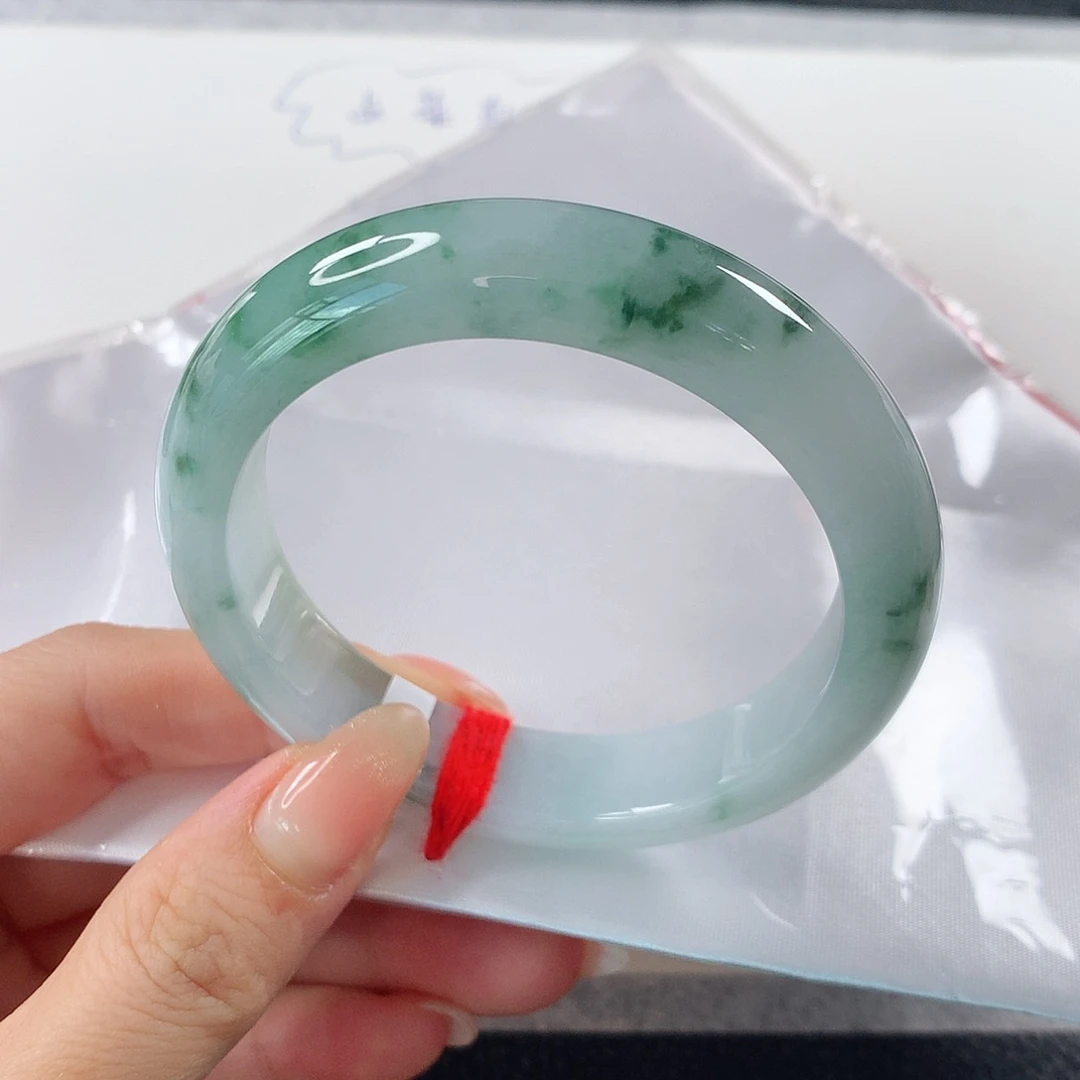翡翠手镯未镶嵌 正圈①③②