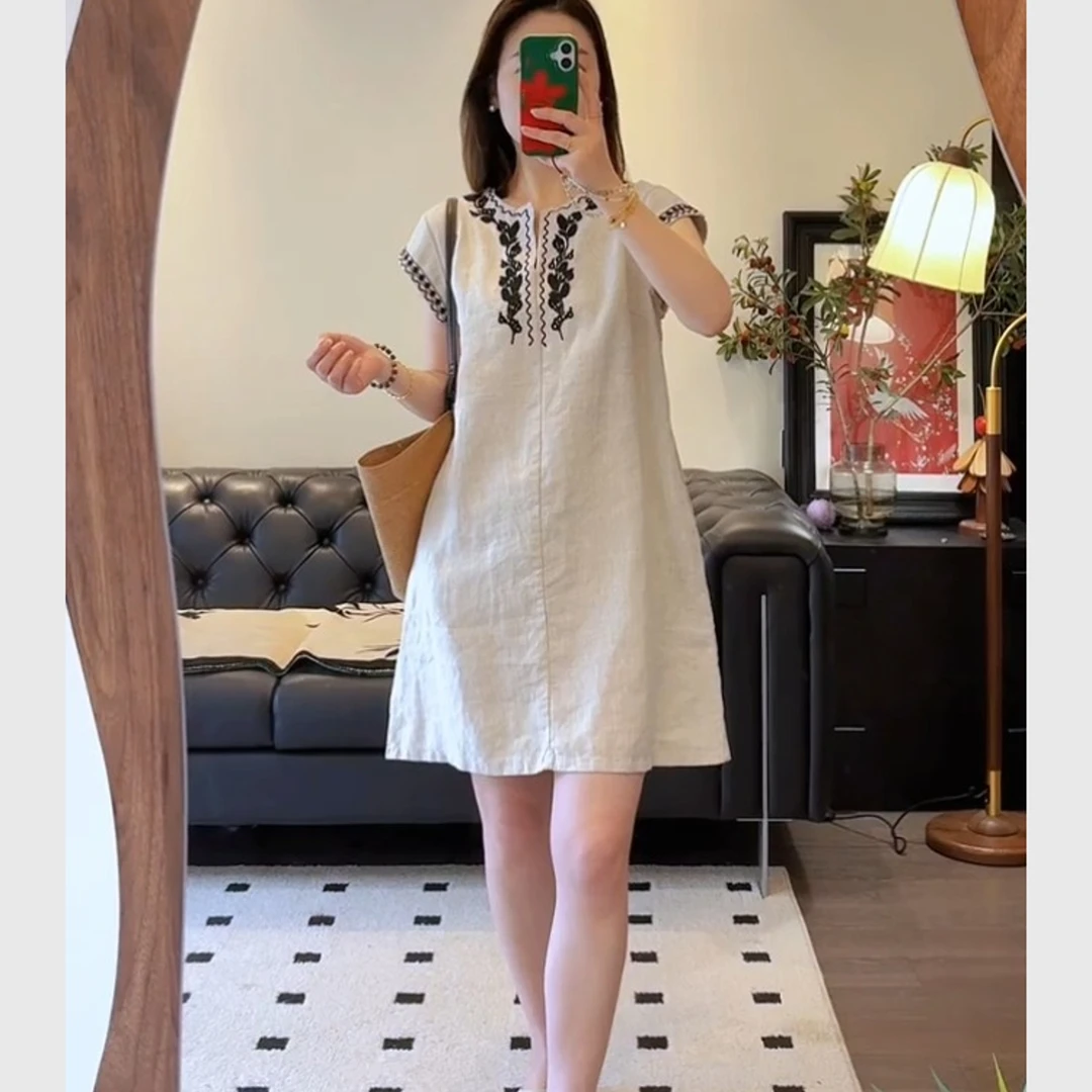 SS1435气质简约显瘦连衣裙女2025款休闲独特时尚高级感舒适中长裙