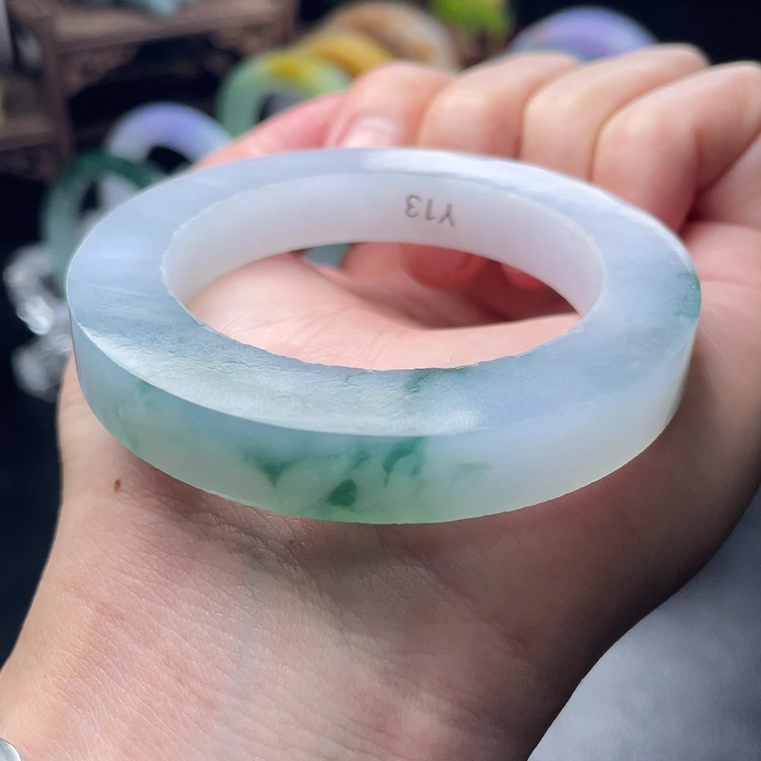 定制翡翠未镶嵌正圈蓝飘花