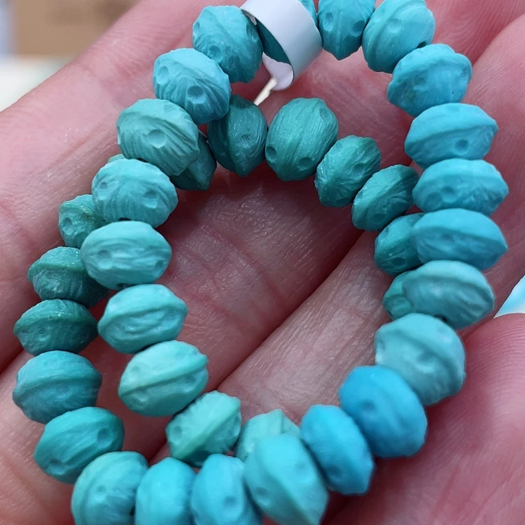 未镶嵌绿松石珠宝奇石