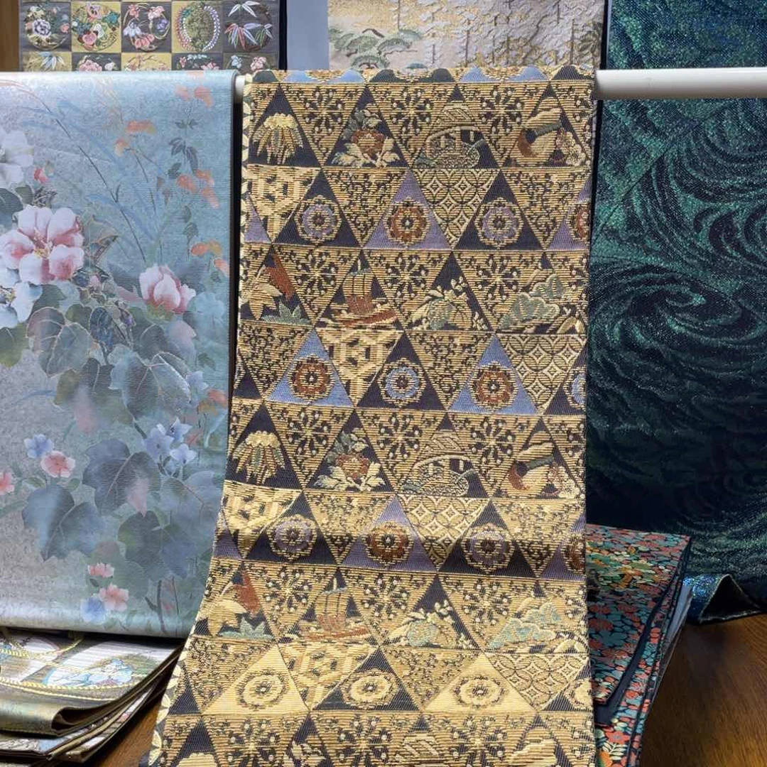 织绣轮奈织轮奈织