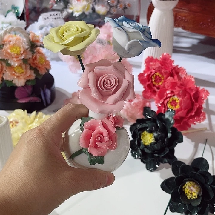 瓷片德化工厂陶瓷手工捏花