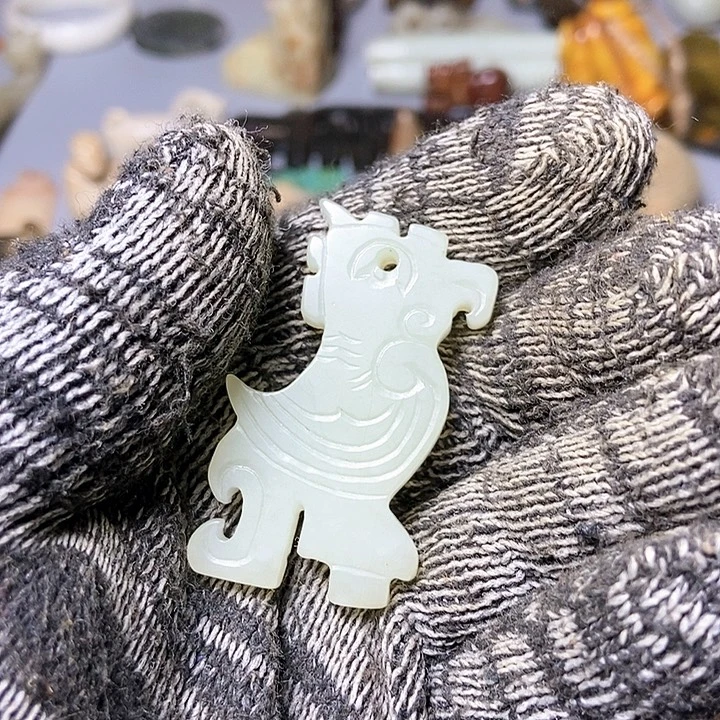 和田玉未镶嵌颈饰136