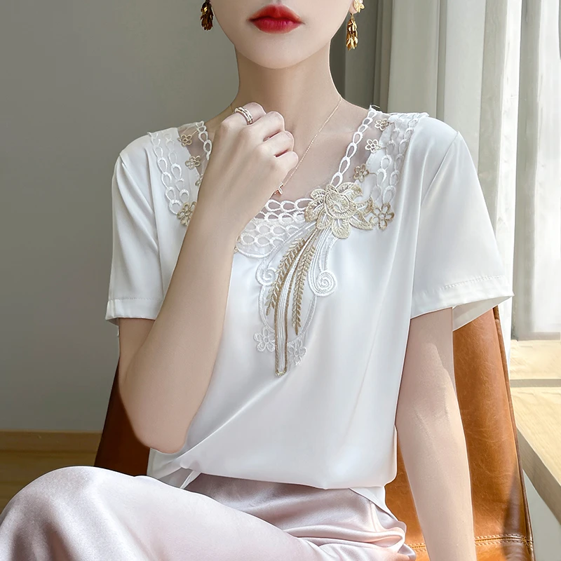 缎面国风新中式短袖T恤女圆领蕾丝设计感上衣宽松半袖打底国风美