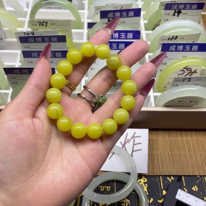 蛇纹石玉手镯未镶嵌栀*