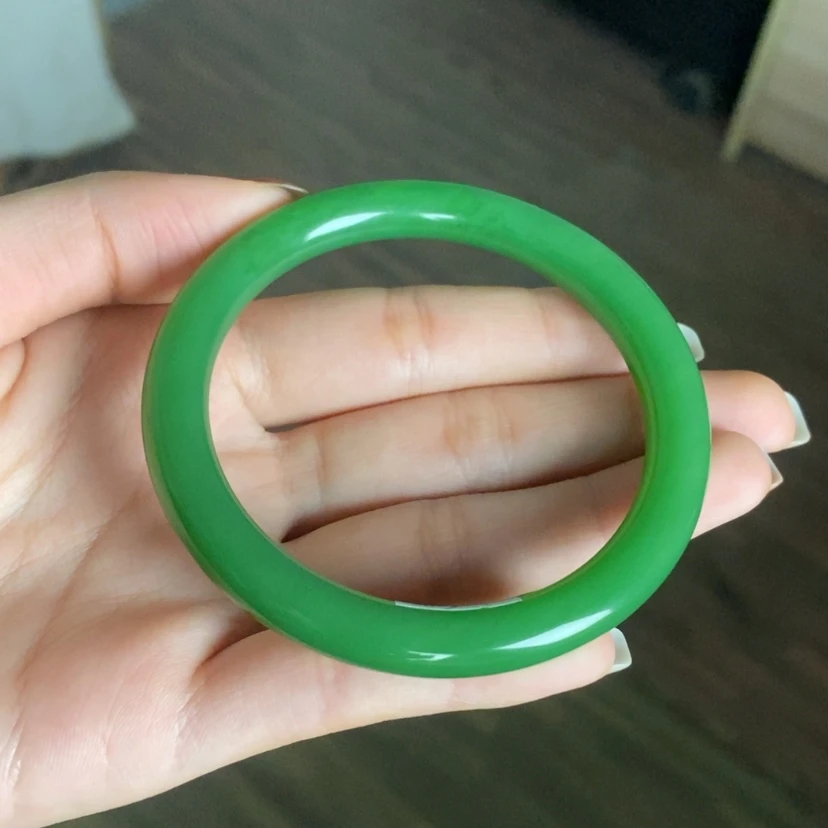 【闪购商品】未镶嵌手镯和田玉（碧玉）