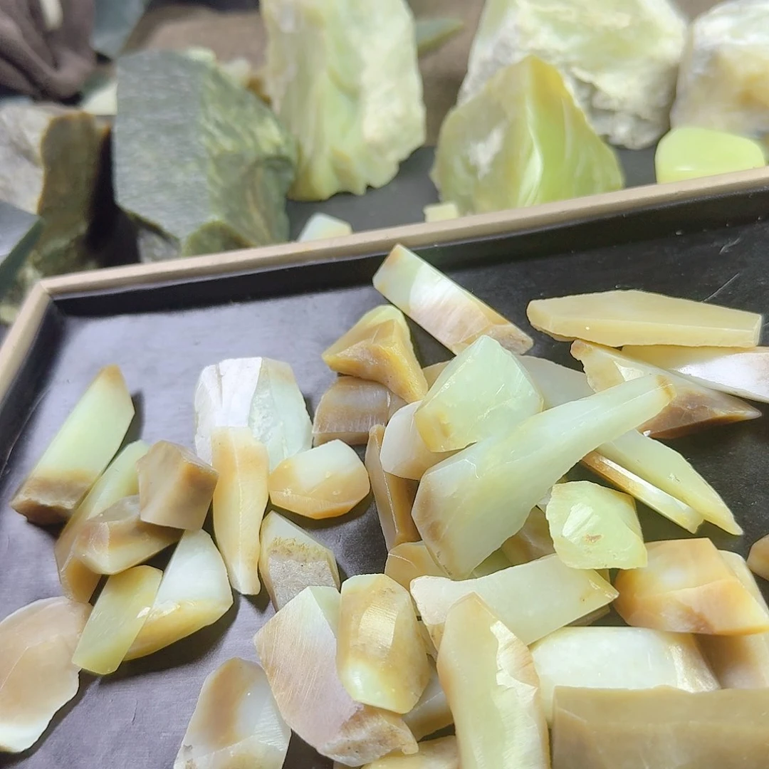 1***7和田玉（糖玉）未镶嵌挂件