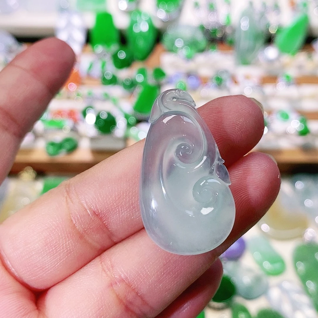 【闪购商品】翡翠挂件未镶嵌裸石