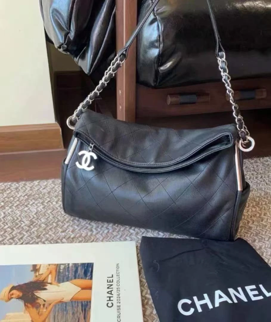 95新 Chanel/香奈儿 06P 黑银羊皮银杆hobo腋下包/17596371