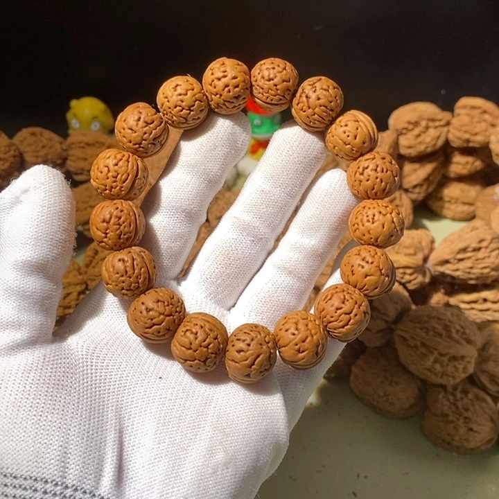 手串文玩核桃……38