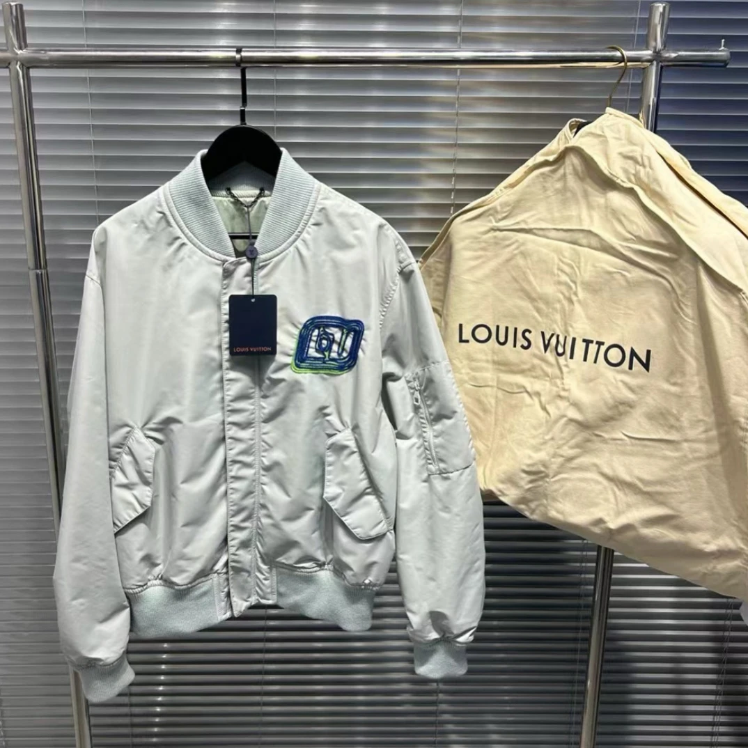 未使用 LouisVuitton/路易威登 1854系列刺绣贴布ma1夹克/48码