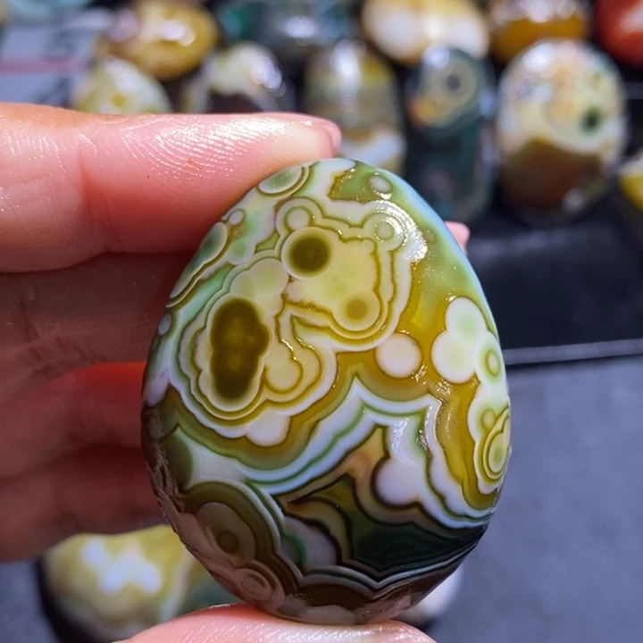 玛瑙/玉髓未镶嵌吊坠(不含链)47