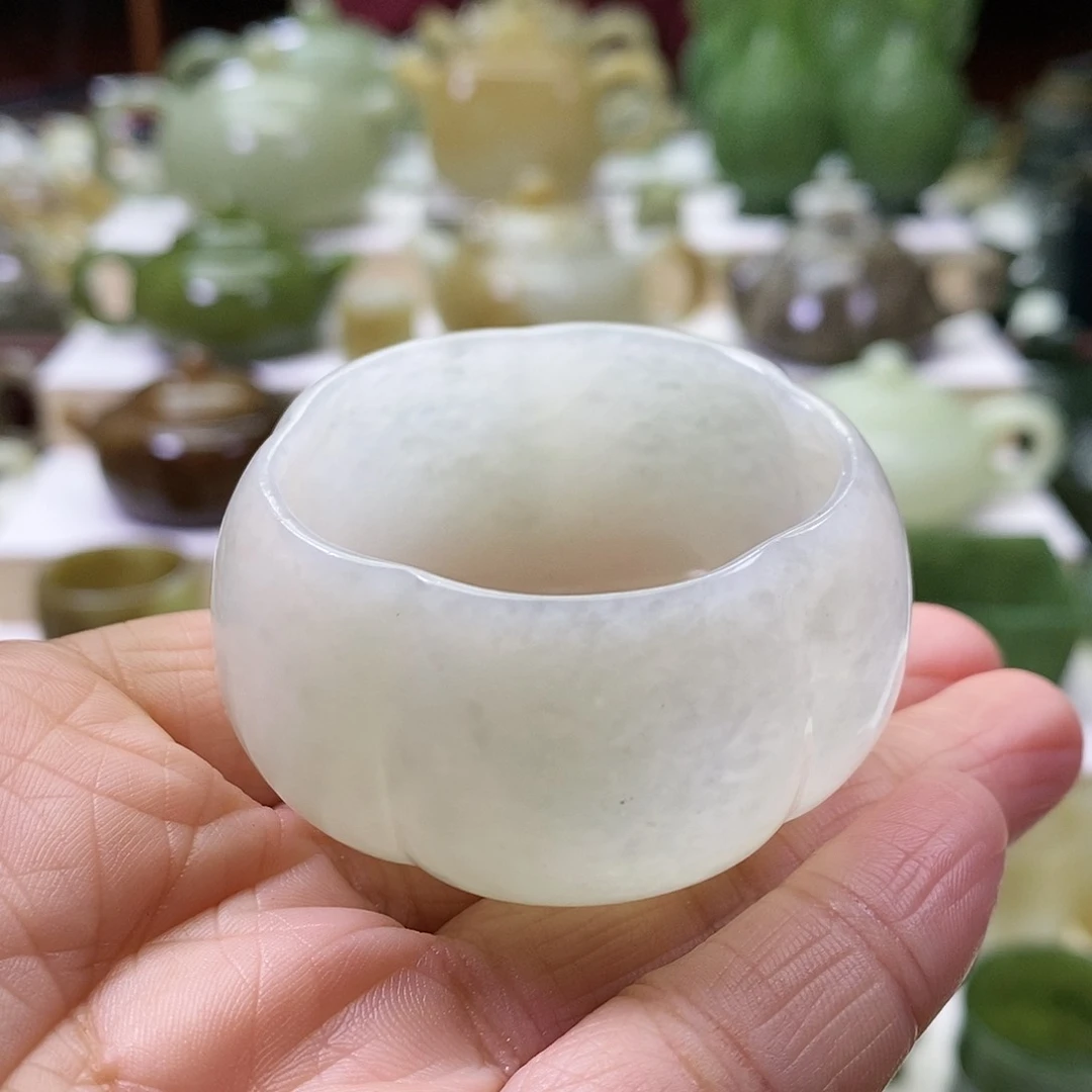 和田玉茶杯未镶嵌