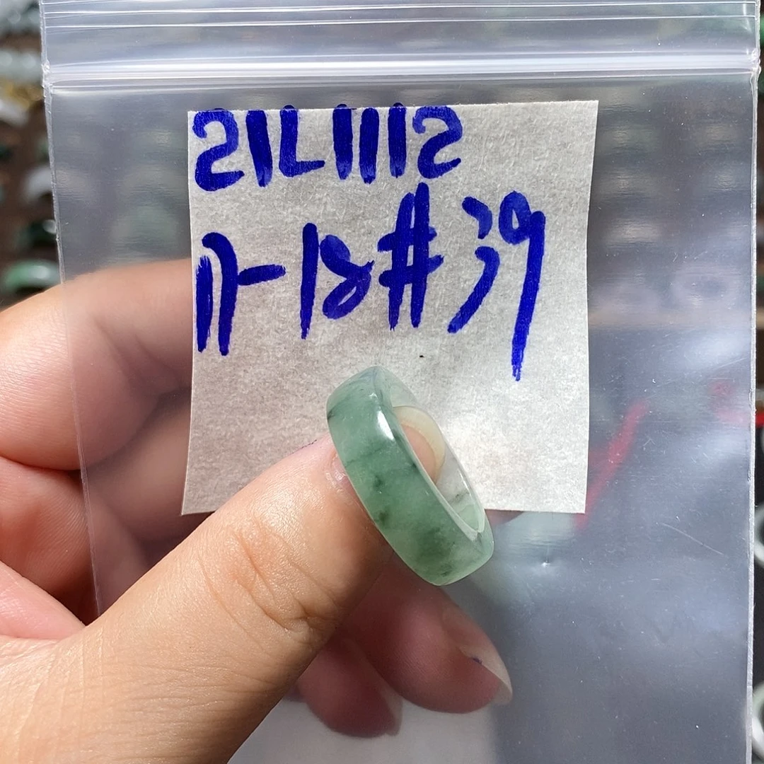未镶嵌定制翡翠翡翠