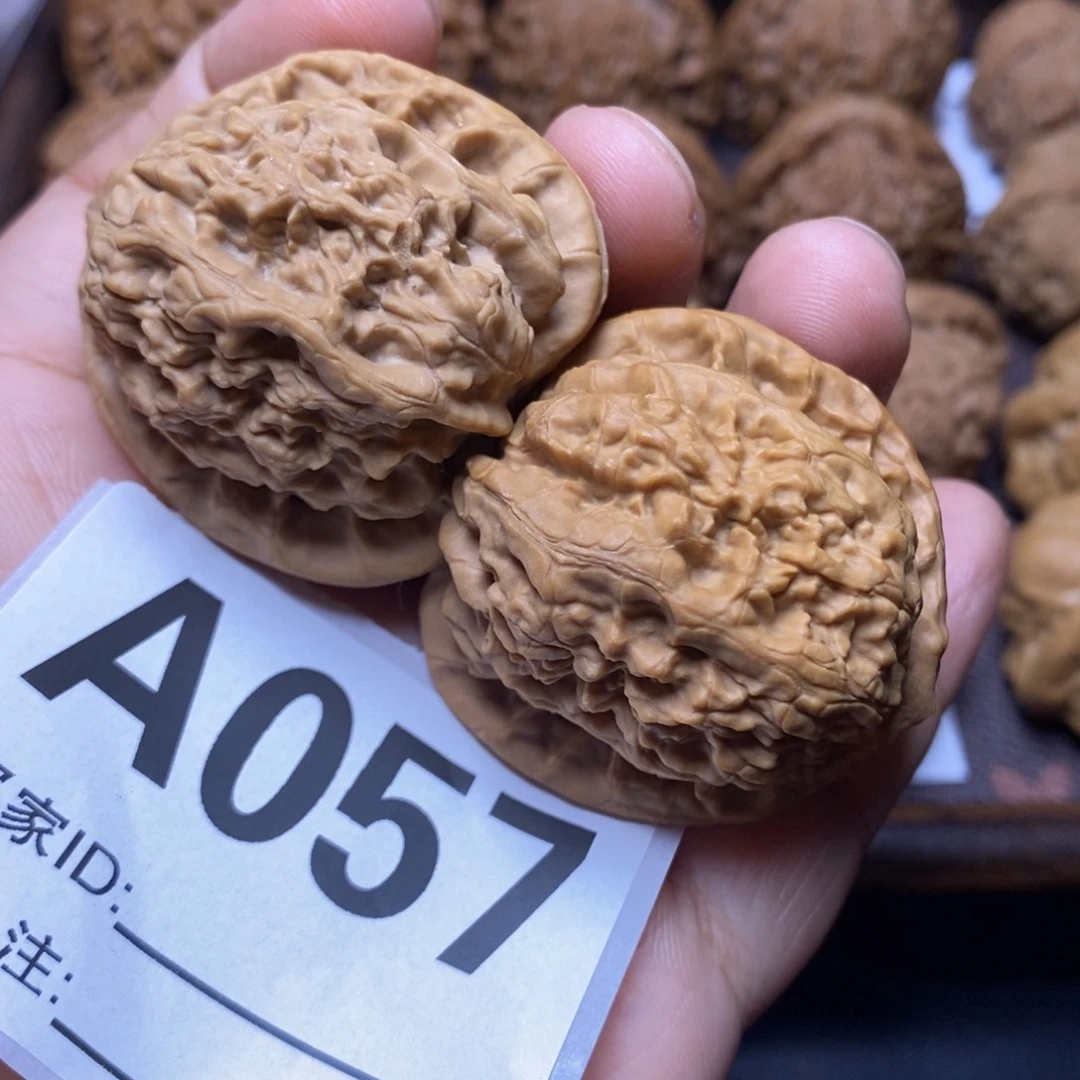 文玩核桃把件40尺蚂蚁纹