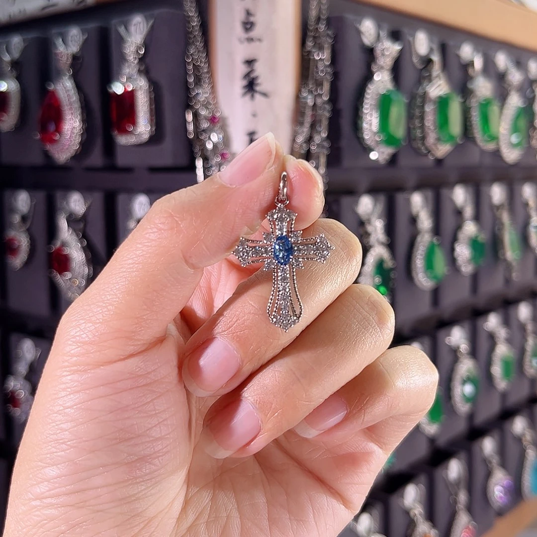 颈饰蓝宝石银S925镶嵌