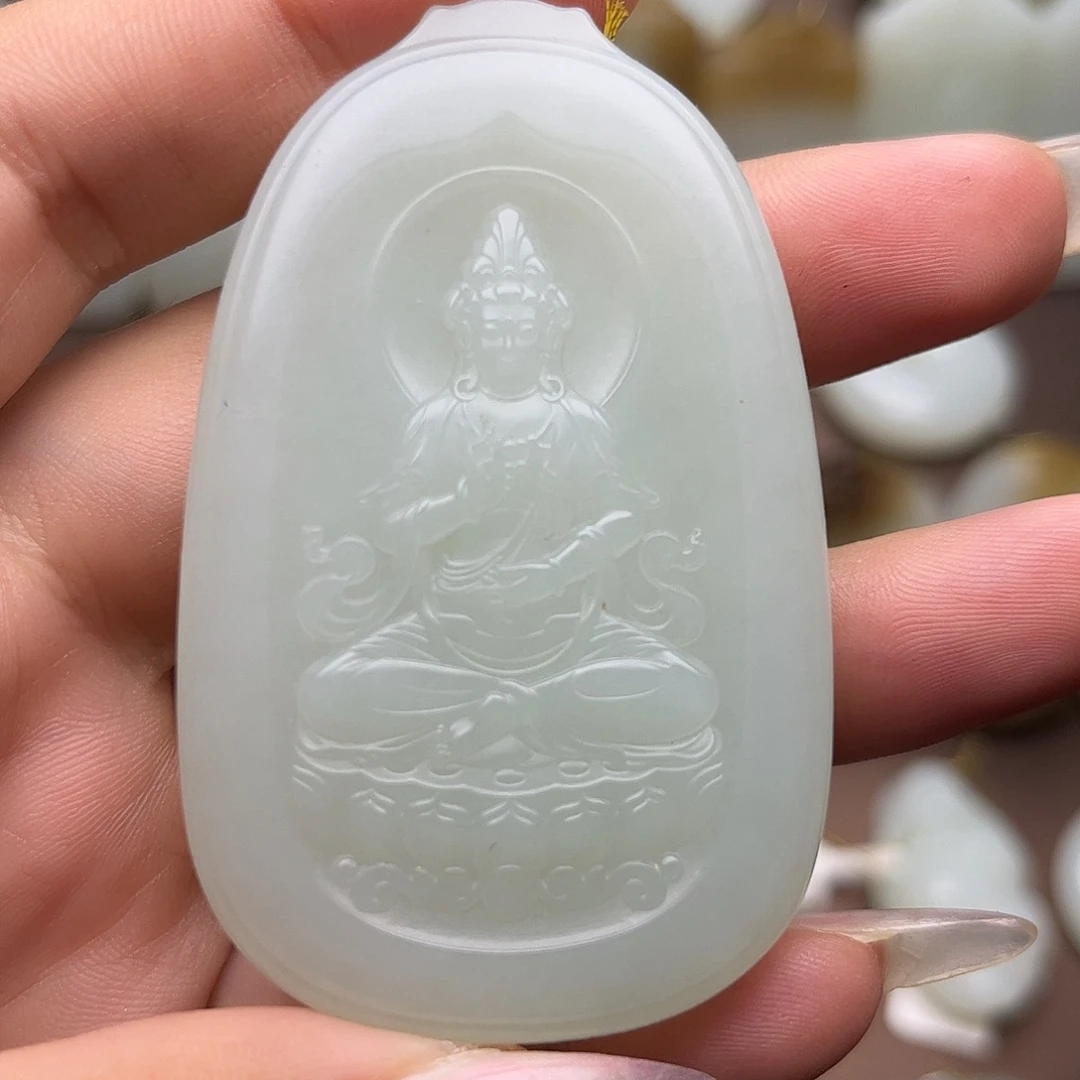 颈饰未镶嵌和田玉